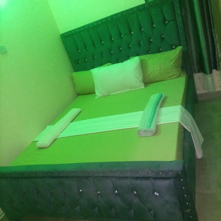 La Grande Cosy Studio Apartment อึมทวาปา ภายนอก รูปภาพ