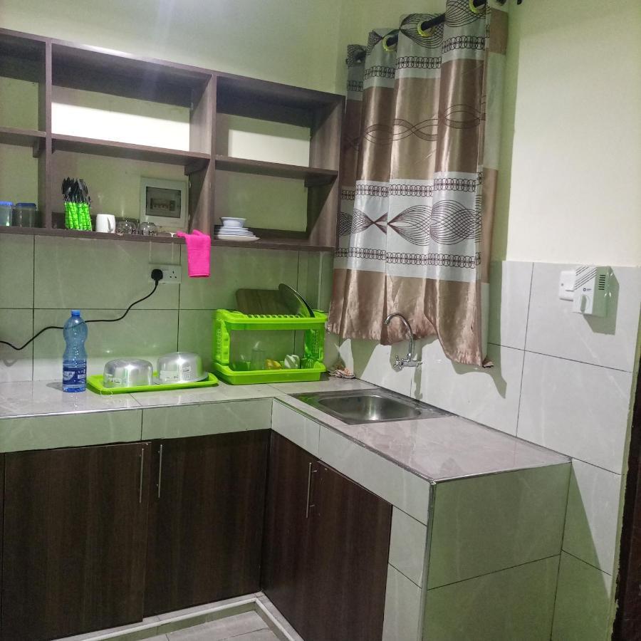 La Grande Cosy Studio Apartment อึมทวาปา ภายนอก รูปภาพ