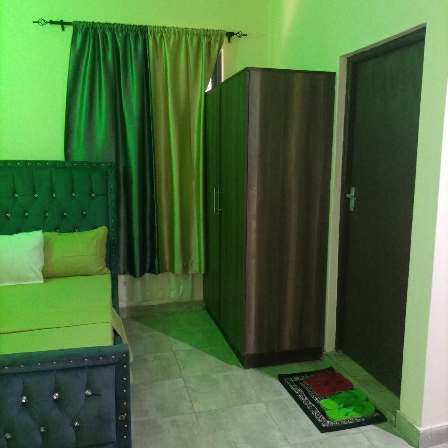 La Grande Cosy Studio Apartment อึมทวาปา ภายนอก รูปภาพ