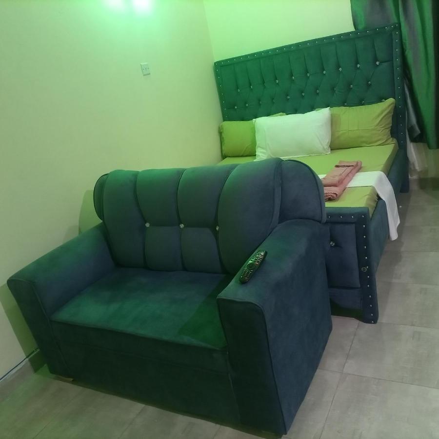 La Grande Cosy Studio Apartment อึมทวาปา ภายนอก รูปภาพ
